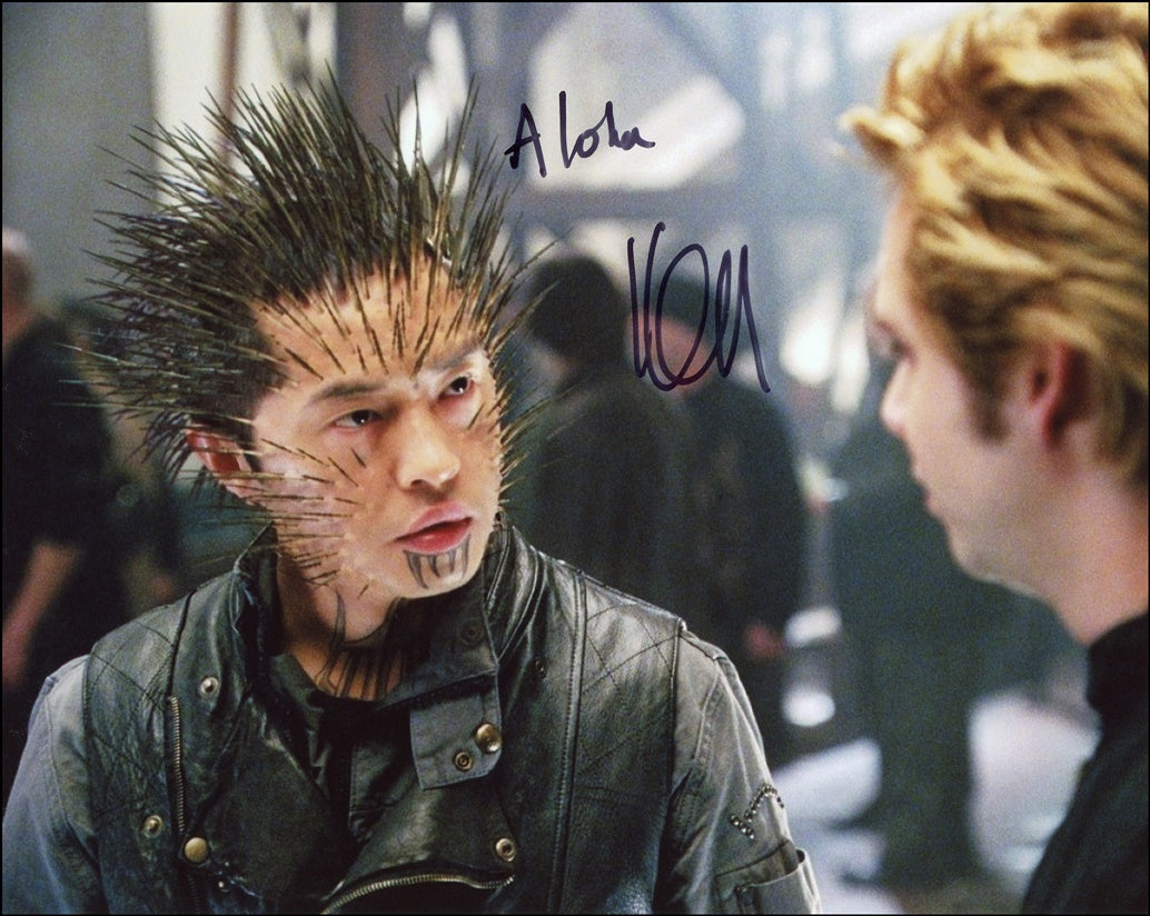 Ken Leung Signed 8x10 Photo