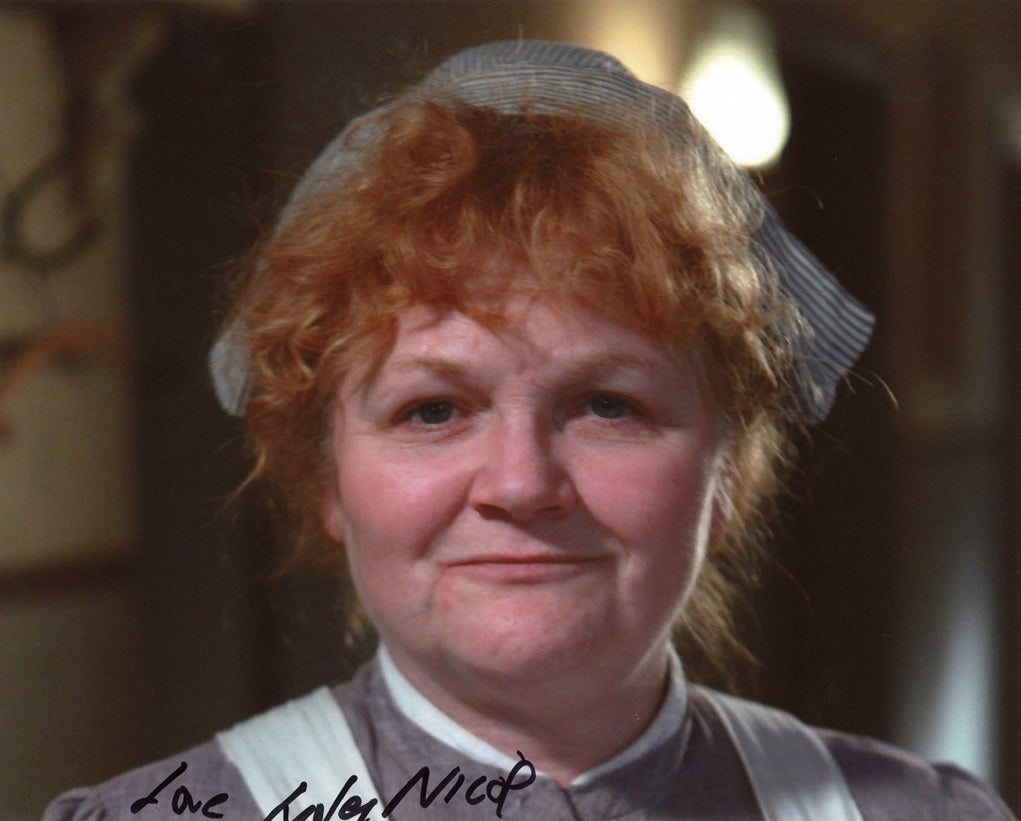 Lesley Nicol Signed 8x10 Photo