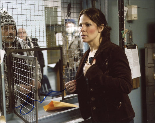 Lili Taylor Signed 8x10 Photo