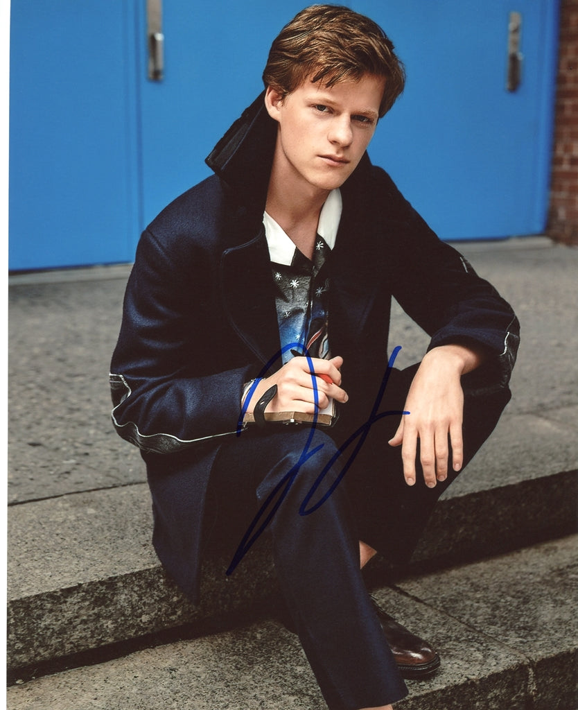 Lucas Hedges Signed 8x10 Photo