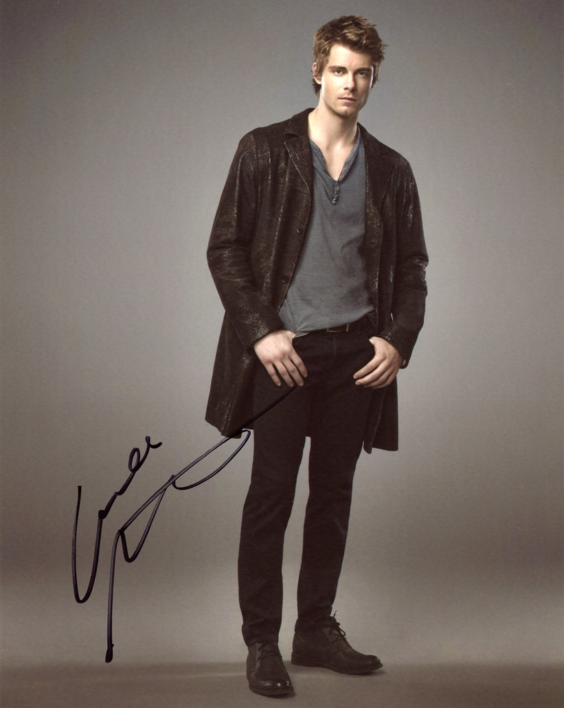 Luke Mitchell Signed 8x10 Photo