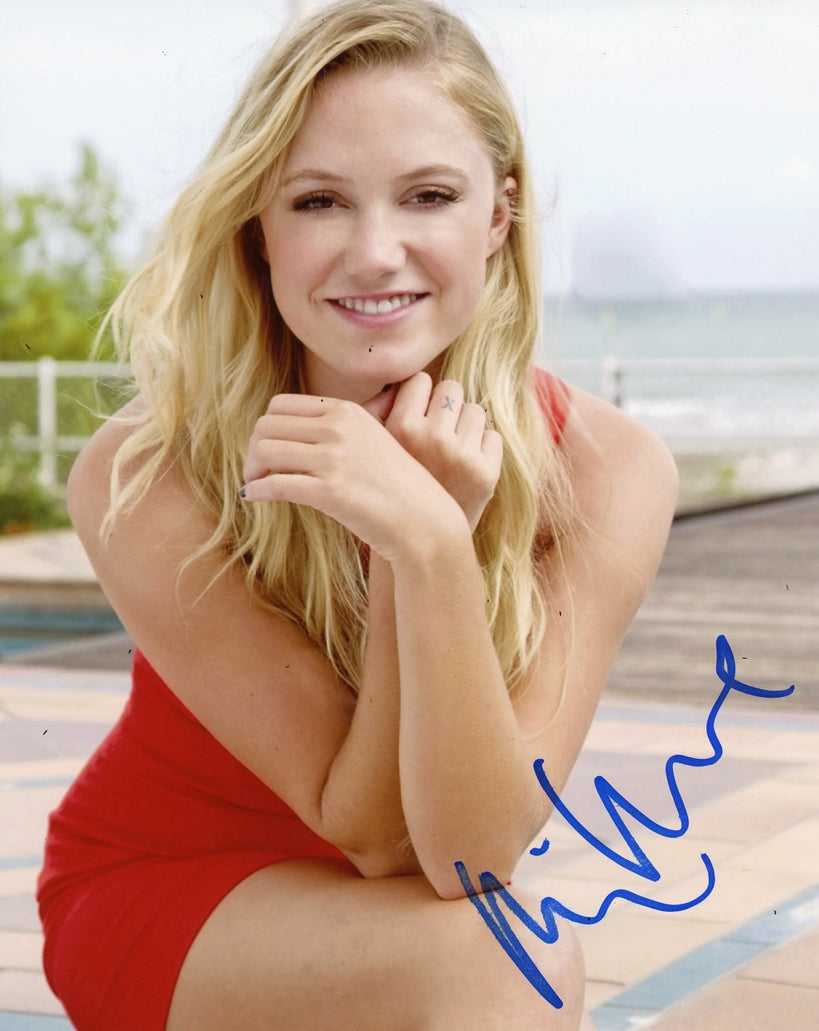 Maika Monroe Signed 8x10 Photo