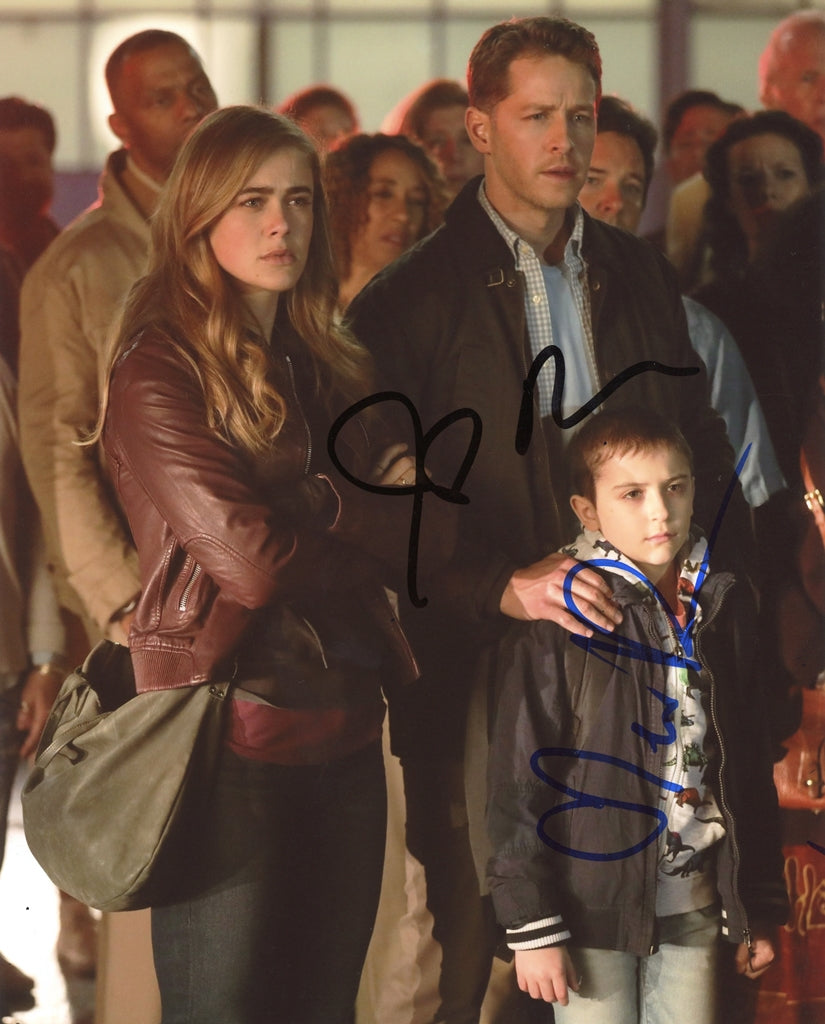 Melissa Roxburgh & Josh Dallas Signed 8x10 Photo