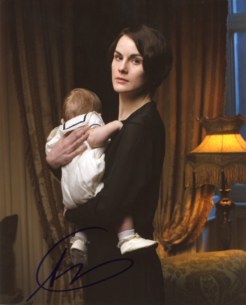 Michelle Dockery Signed 8x10 Photo