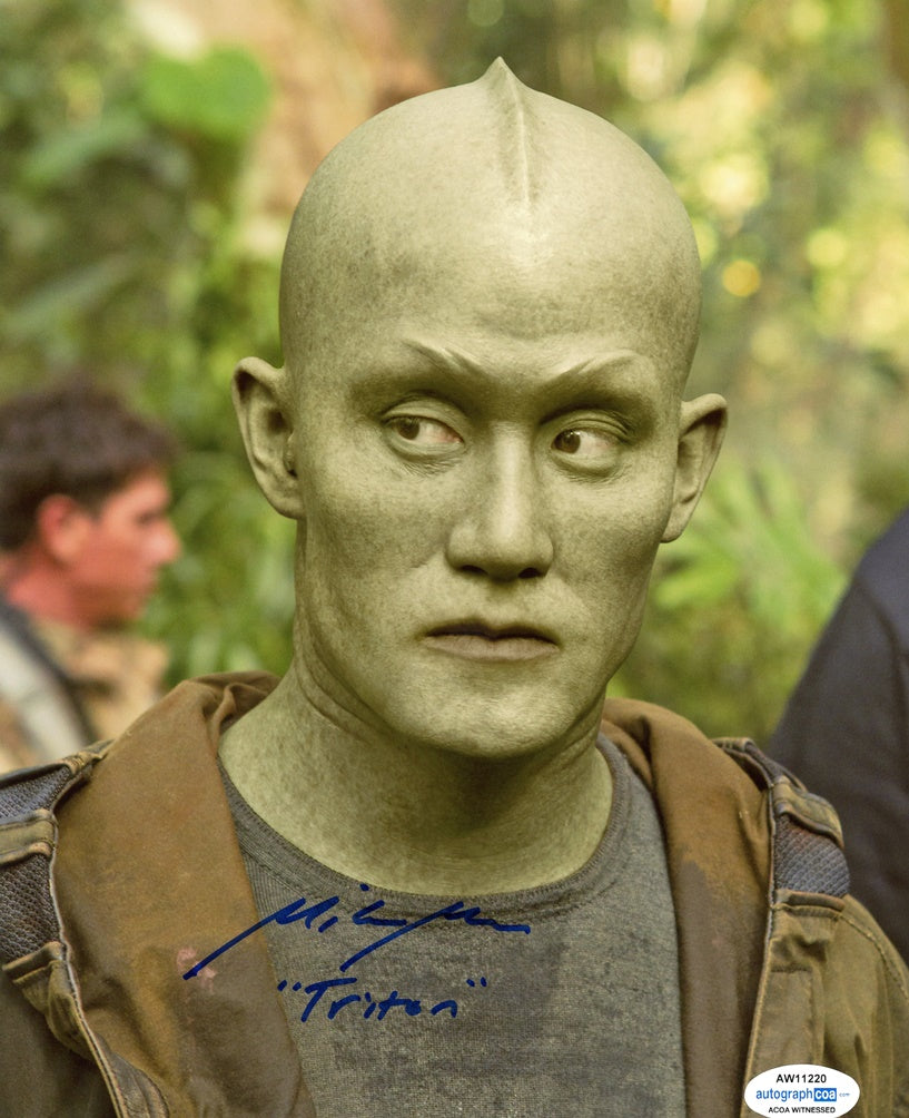 Mike Moh Signed 8x10 Photo - Proof