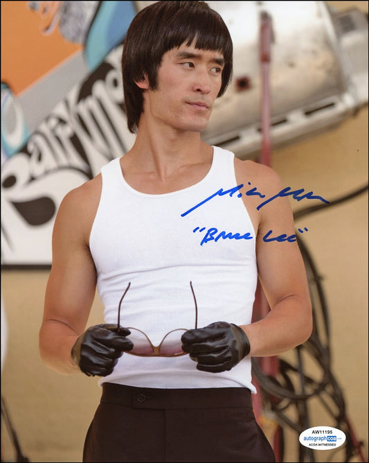 Mike Moh Signed 8x10 Photo - Proof