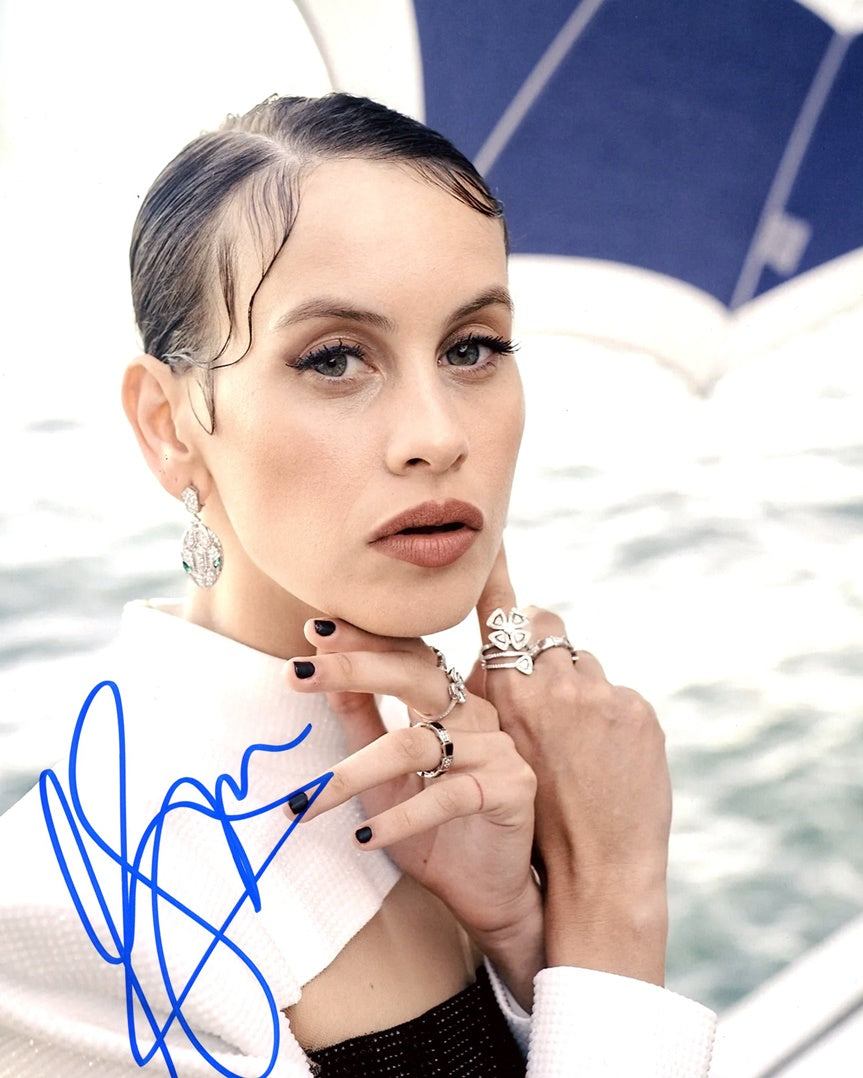 Milena Smit Signed 8x10 Photo - Video Proof