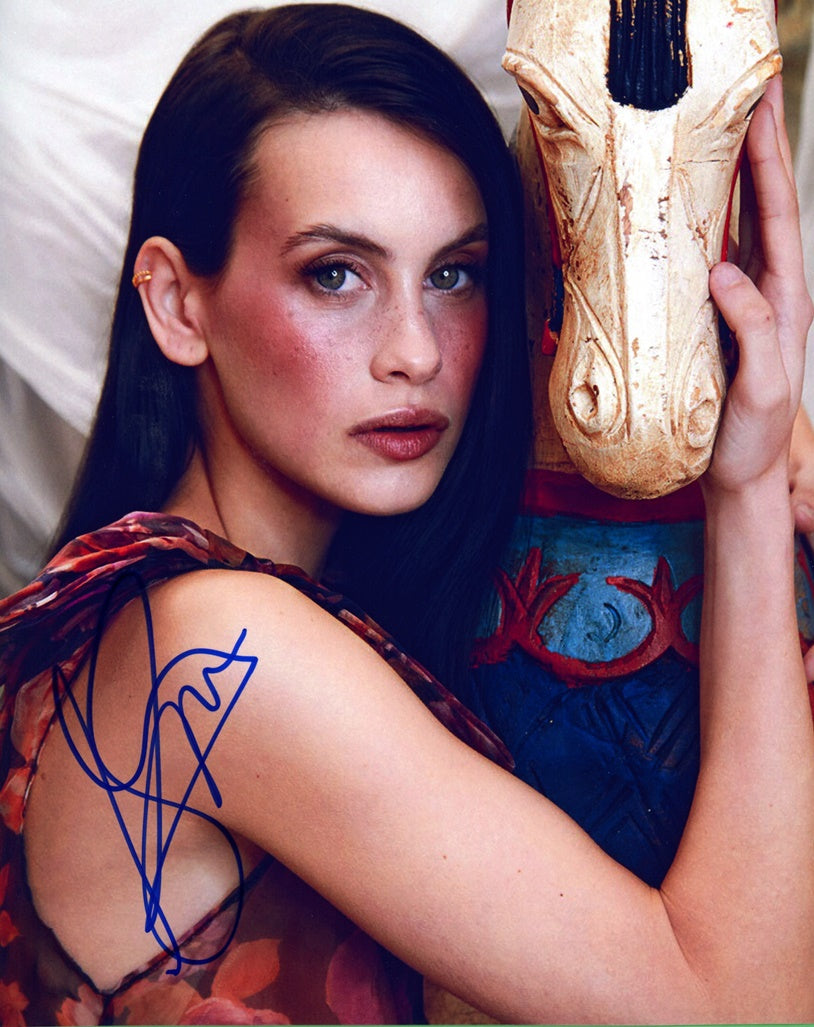 Milena Smit Signed 8x10 Photo - Video Proof