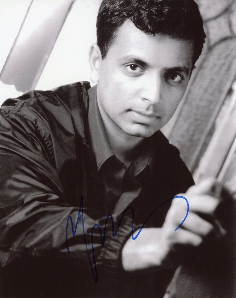 M. Night Shyamalan Signed 8x10 Photo