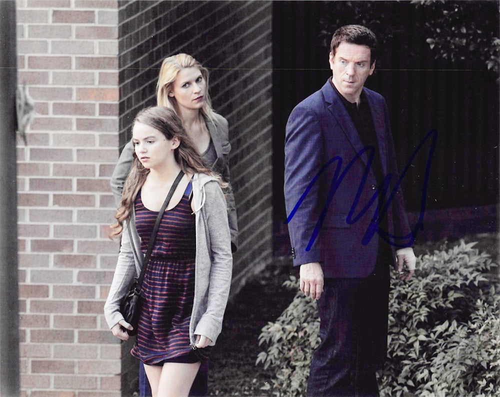 Morgan Saylor Signed 8x10 Photo