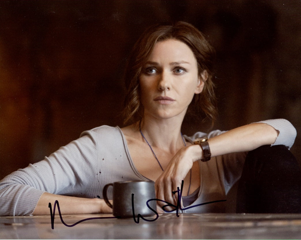 Naomi Watts Signed 8x10 Photo