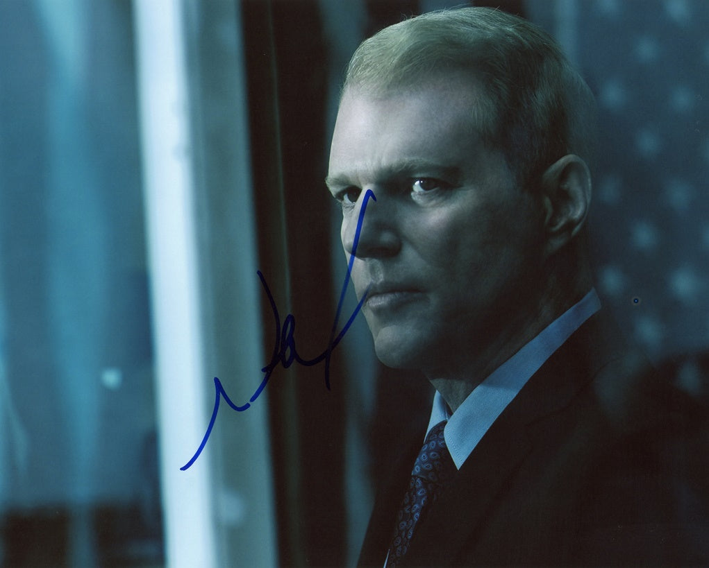 Noah Emmerich Signed 8x10 Photo