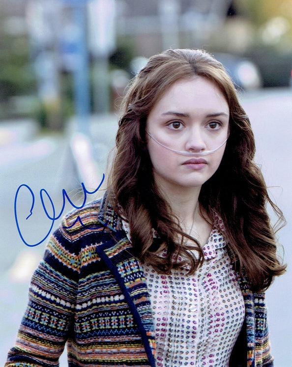 Olivia Cooke Signed 8x10 Photo - Video Proof