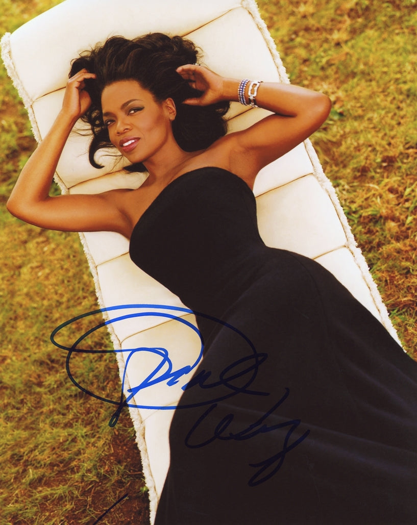 Oprah Winfrey Signed 8x10 Photo - Video Proof