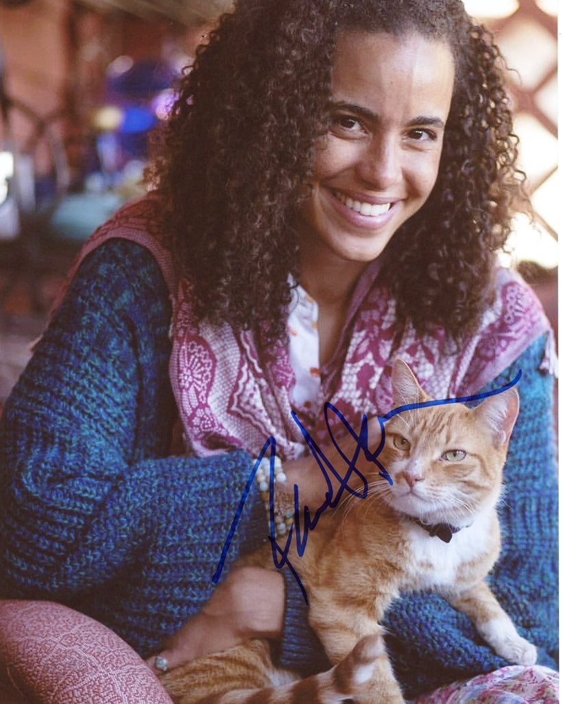 Parisa Fitz-Henley Signed 8x10 Photo