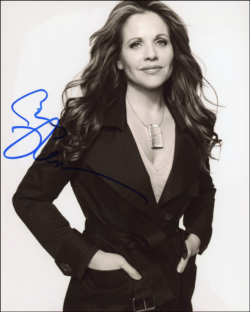 Renee Fleming Signed 8x10 Photo