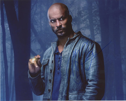 Ricky Whittle Signed 8x10 Photo