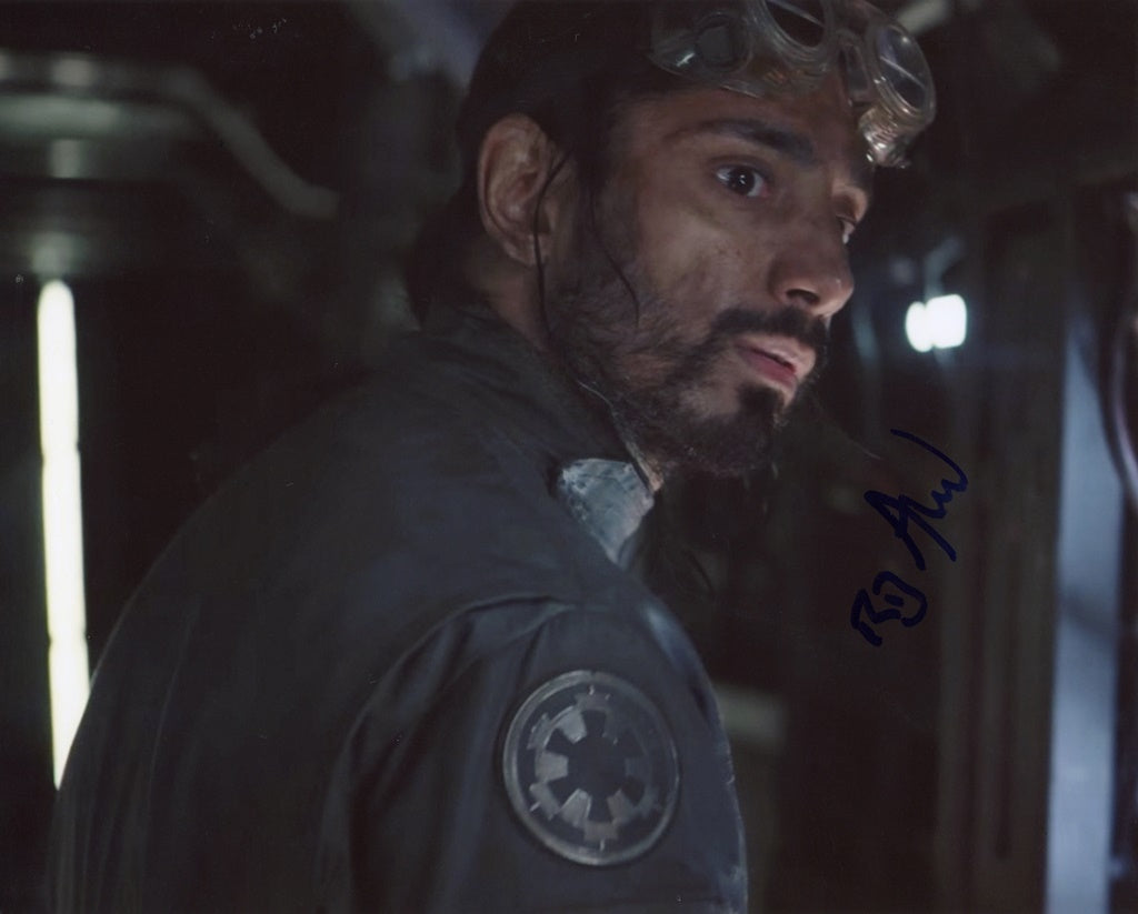 Riz Ahmed Signed 8x10 Photo - Video Proof