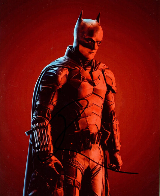 Robert Pattinson Signed 8x10 Photo