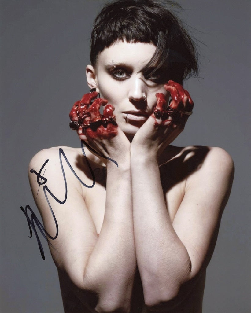 Rooney Mara Signed 8x10 Photo - Video Proof