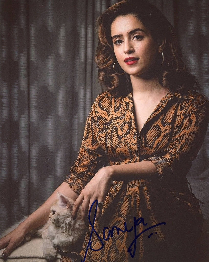 Sanya Malhotra Signed 8x10 Photo - Video Proof