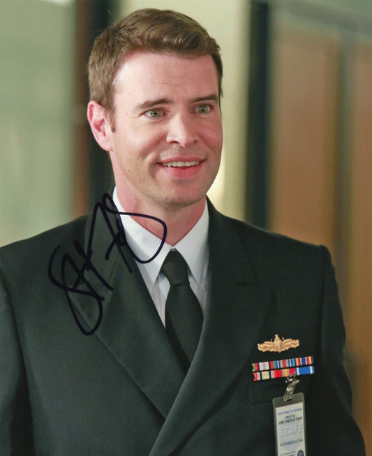 Scott Foley Signed 8x10 Photo