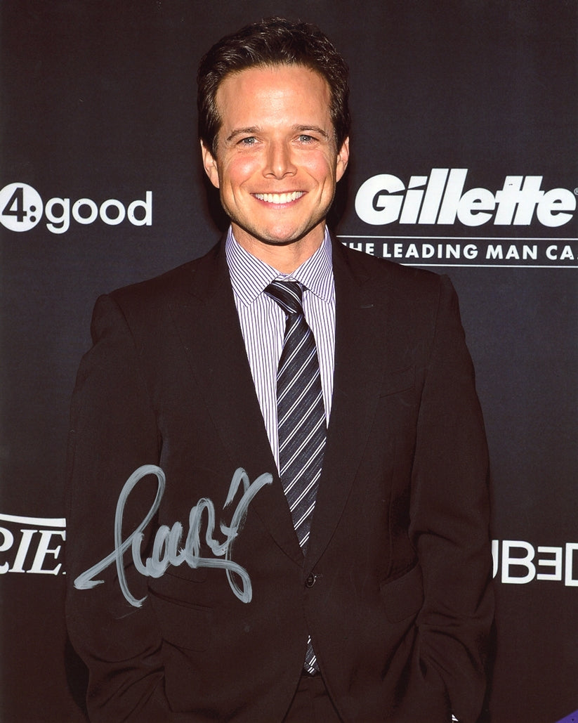 Scott Wolf Signed 8x10 Photo