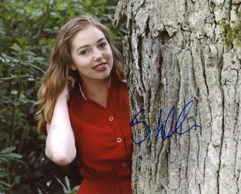 Seana Kerslake Signed 8x10 Photo