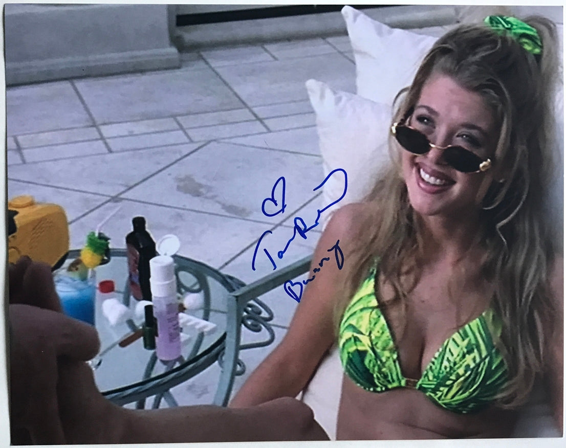 Tara Reid Signed 11x14 Photo