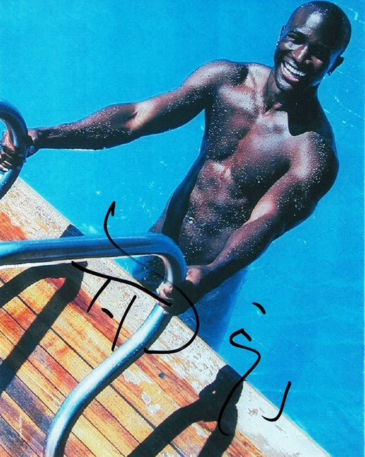 Taye Diggs Signed 8x10 Photo