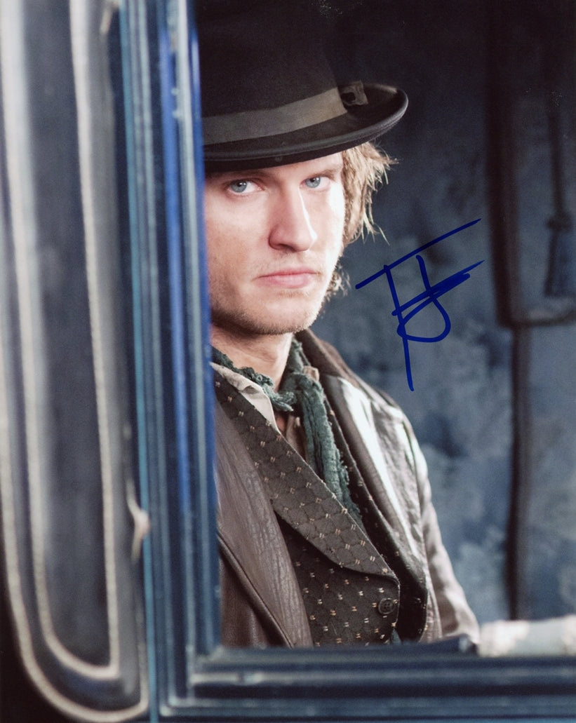 Tom Weston-Jones Signed 8x10 Photo - Video Proof