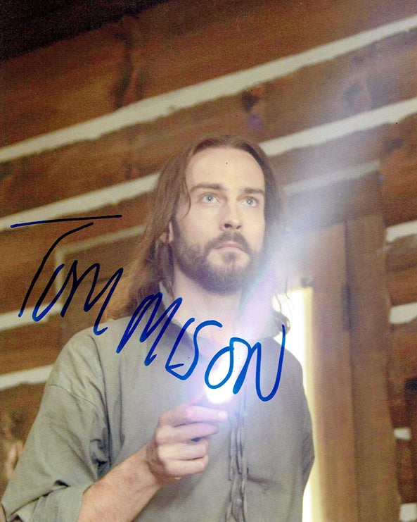 Tom Mison Signed 8x10 Photo