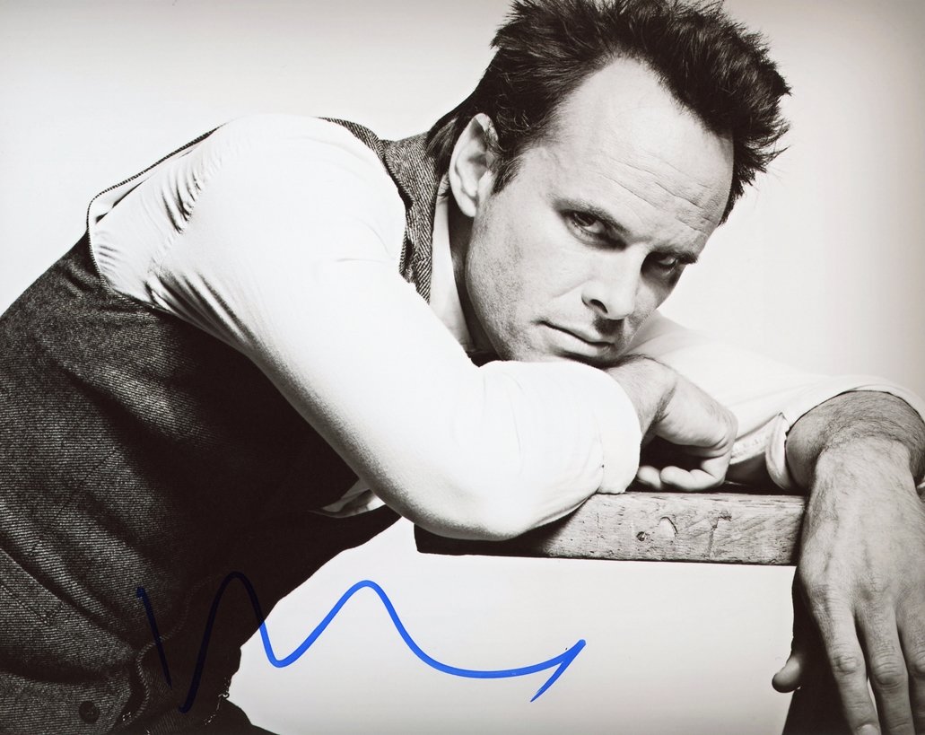 Walton Goggins Signed 8x10 Photo - Video Proof