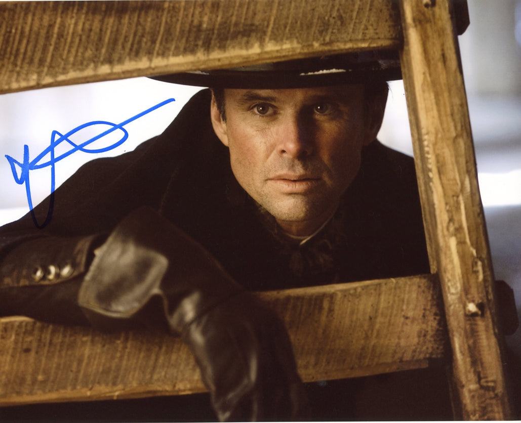 Walton Goggins Signed 8x10 Photo