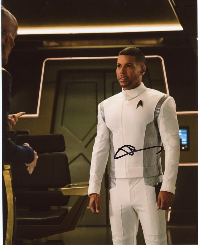 Wilson Cruz Signed 8x10 Photo