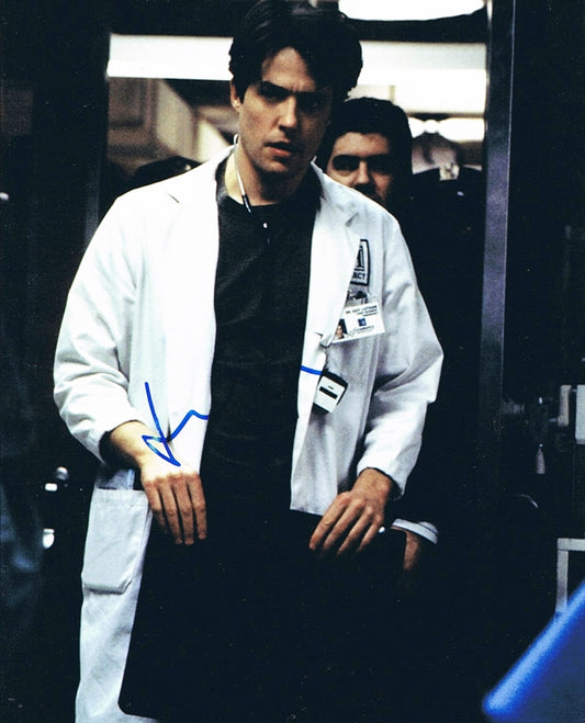 Hugh Grant Signed 8x10 Photo - Video Proof