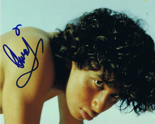 Suraj Sharma Signed 8x10 Photo