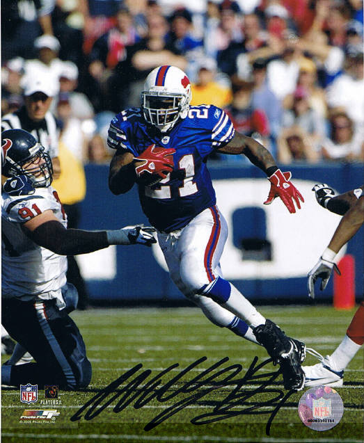 Willis McGahee Signed 8x10 Photo - Proof