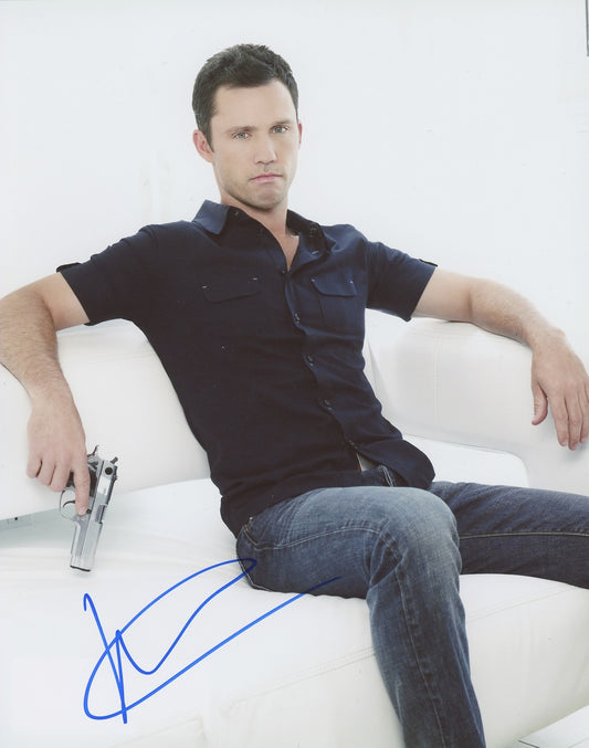 Jeffrey Donovan Signed 8x10 Photo