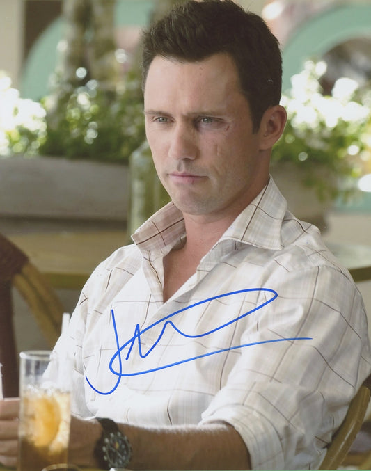 Jeffrey Donovan Signed 8x10 Photo