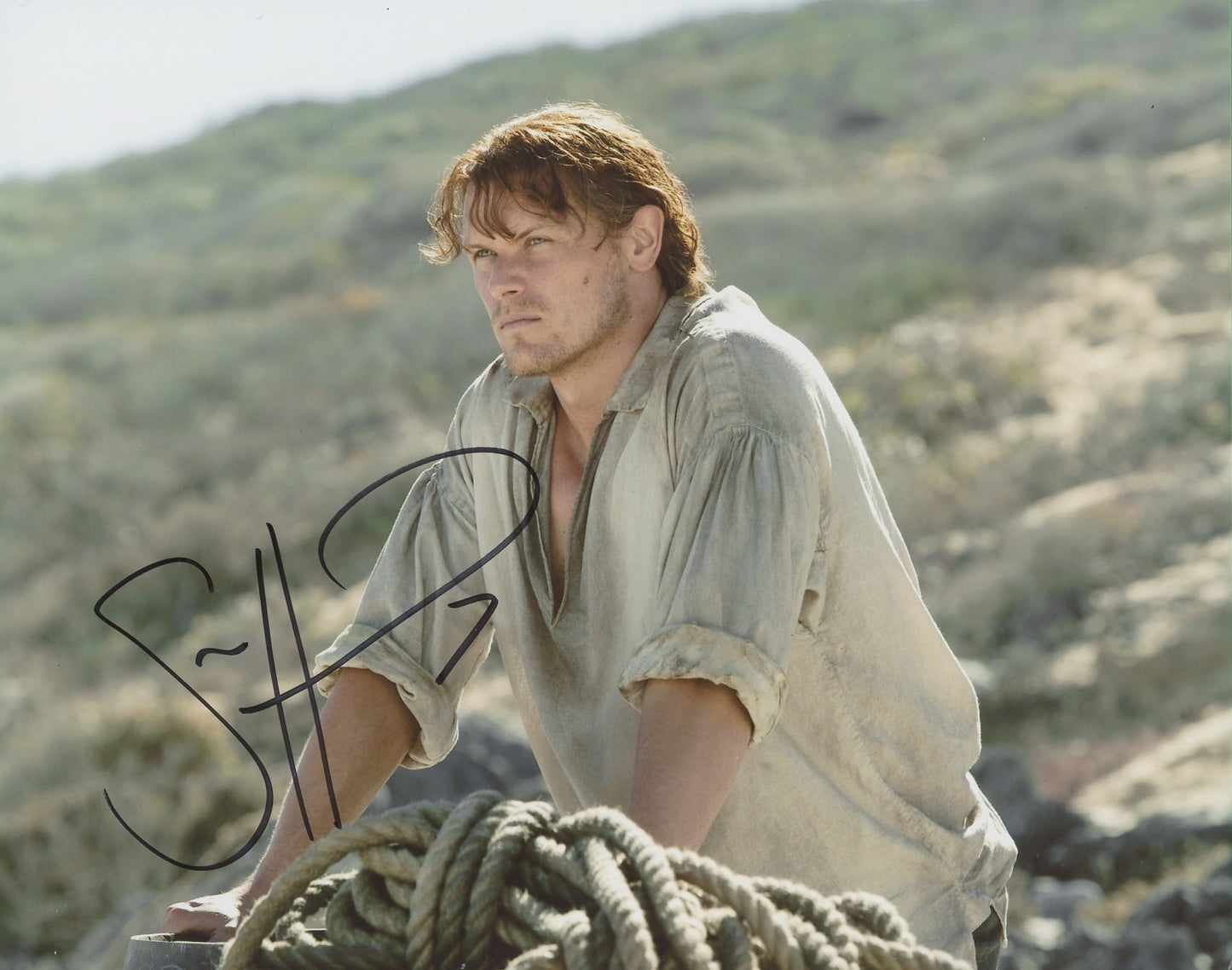 Sam Heughan Signed 8x10 Photo