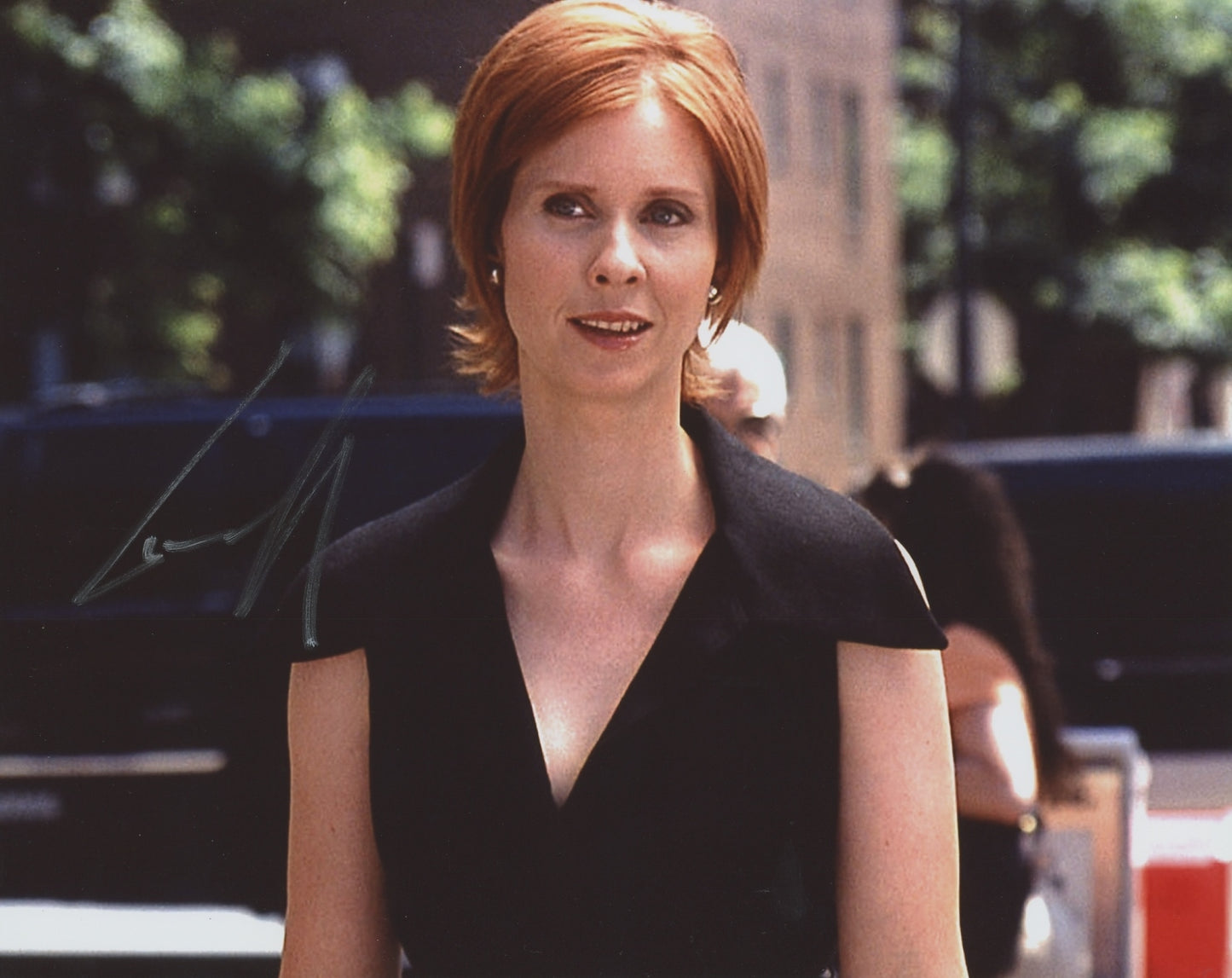 Cynthia Nixon Signed 8x10 Photo