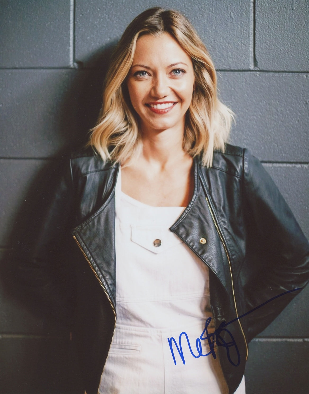 Megan Stevenson Signed 8x10 Photo - Video Proof