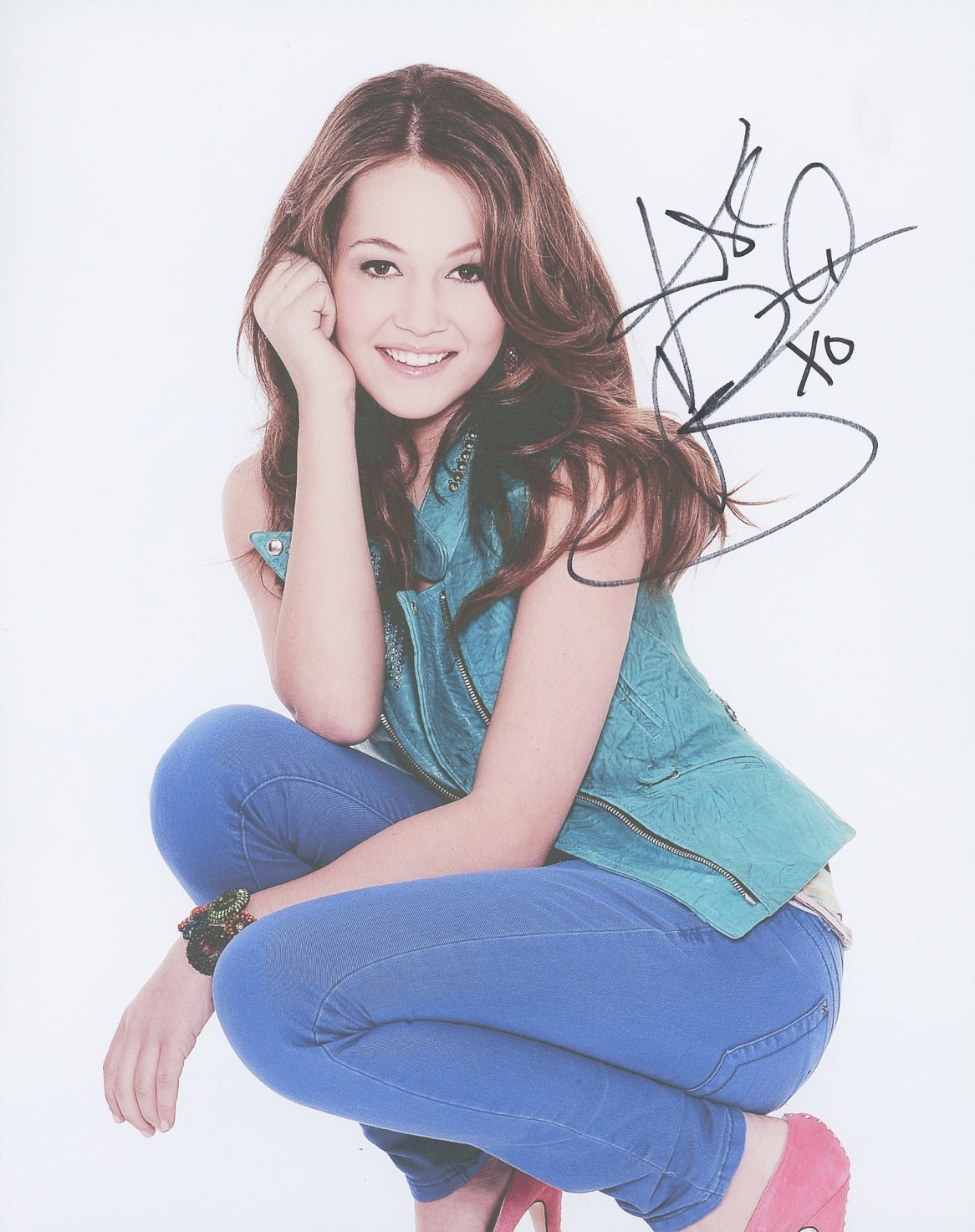 Kelli Berglund Signed 8x10 Photo