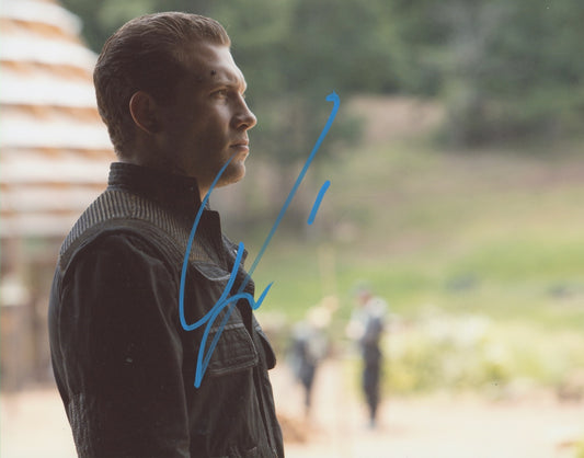 Jai Courtney Signed 8x10 Photo - Video Proof