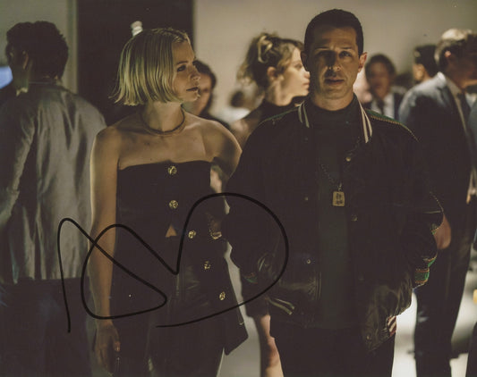 Annabelle Dexter-Jones Signed 8x10 Photo