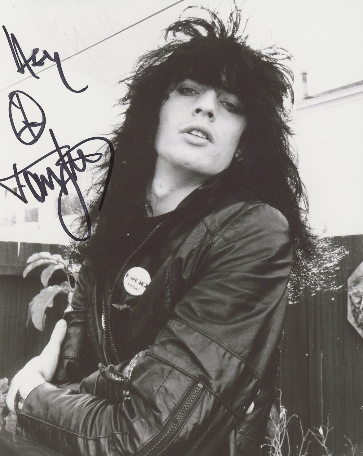 Tommy Lee Signed 8x10 Photo – TopPix Autographs