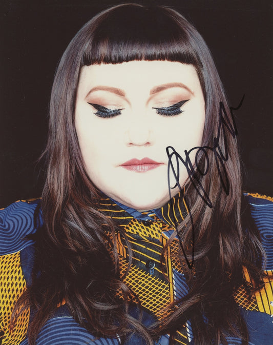 Beth Ditto Signed 8x10 Photo