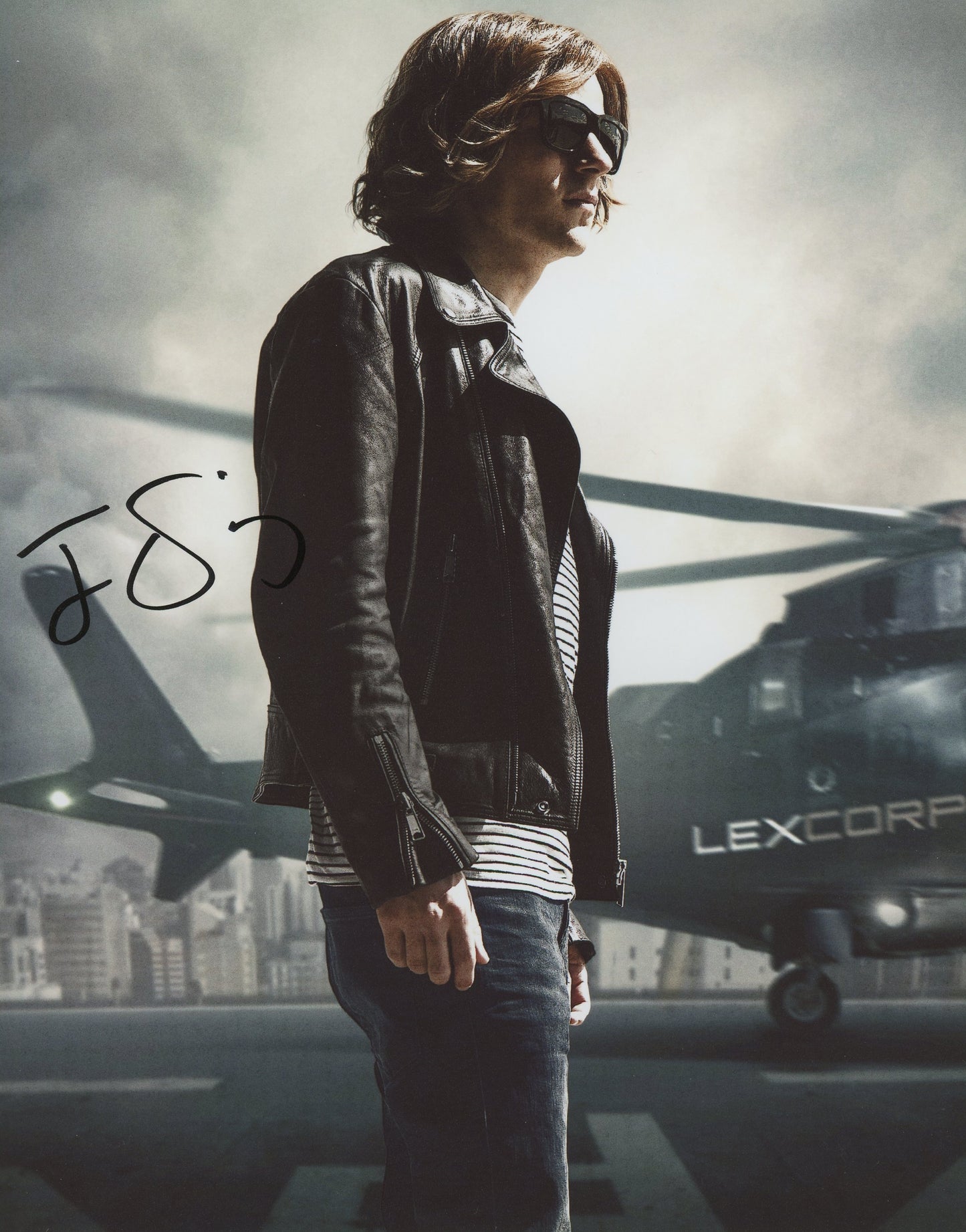 Jesse Eisenberg Signed 8x10 Photo