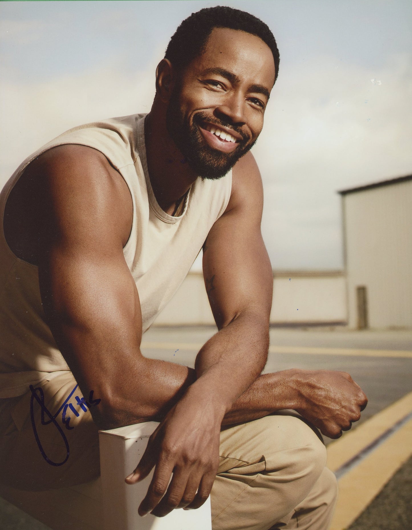 Jay Ellis Signed 8x10 Photo